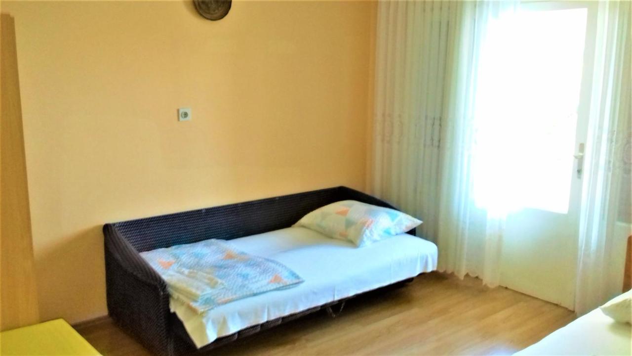 Branko Fabijanic Front Row By The Sea Apartment Селце Екстериор снимка