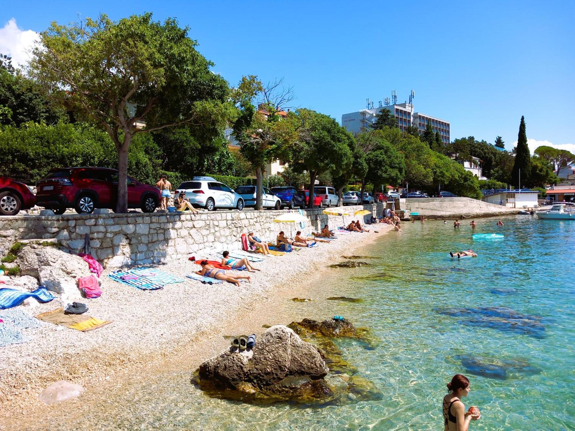 Branko Fabijanic Front Row By The Sea Apartment Селце Екстериор снимка